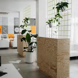 The Pure, Frankfurt, A Member Of Design 4*, Francoforte sul Meno Germania