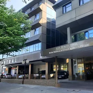 central-hotel-tegel.find-berlin-hotels.com/